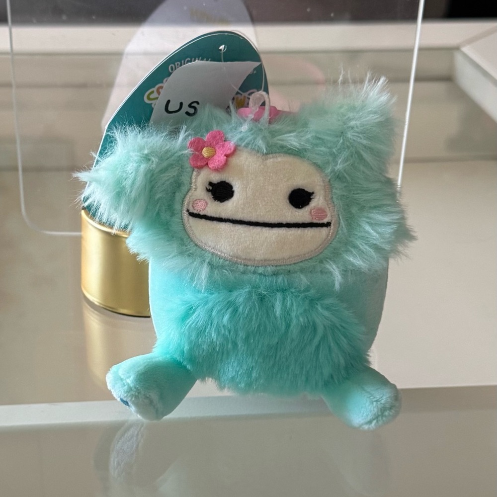 Flower Joelle Clip Squishmallow (US)
